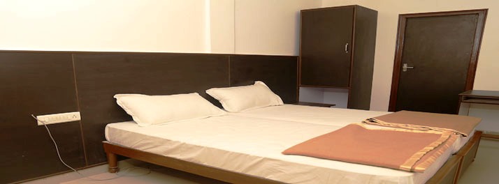 2060/Hotel Shree Hari - Orai 07.jpg